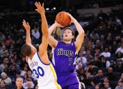 开云APP-狼队中场手术成功，望早日复出助球队战胜对手的简单介绍