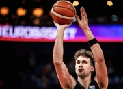 开云体育-包含国王绝地反击立陶宛男篮，瓦兰丘纳斯统治全场的词条