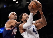 开云官方app入口-魔术险胜篮网B队，克莱惊艳世界