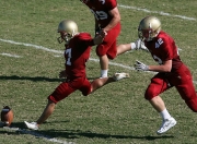 开云官网-季后赛之夜，米切尔的独舞