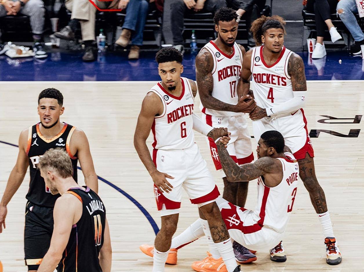 关于劲旅对决火爆展开:比赛异常火爆,双方难分高下的信息 关于劲旅对决火爆展开:比赛异常火爆,双方难分高下的信息