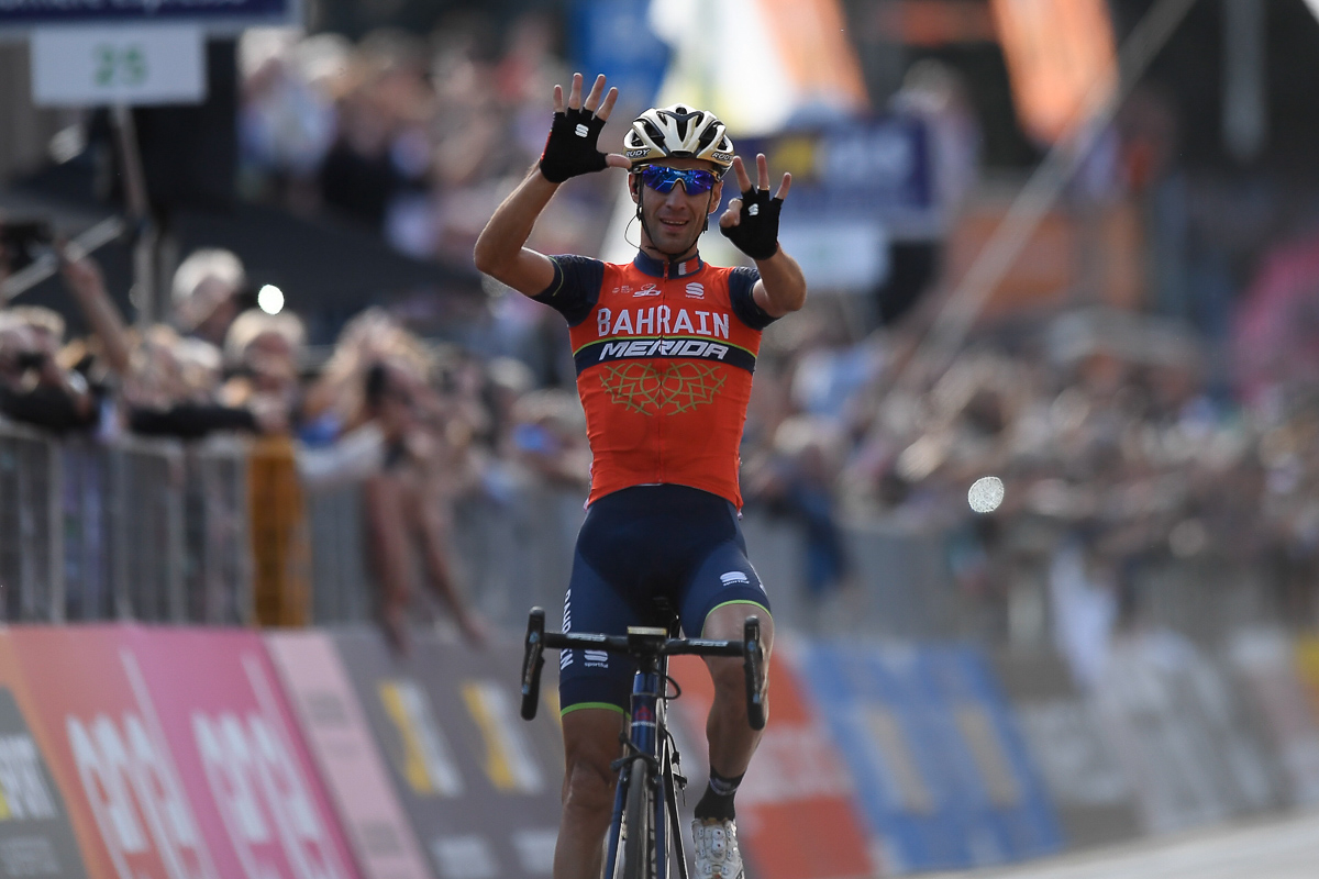 日本球队笑傲赛场，迎接挑战