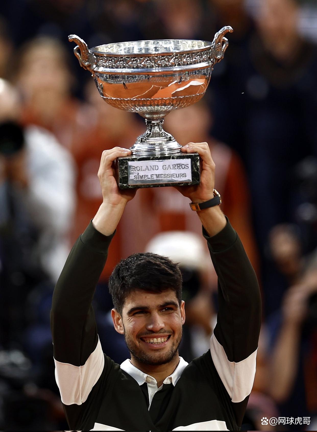 英国网球队逆转世界网球队，阿尔卡拉斯完成帽子戏法的简单介绍