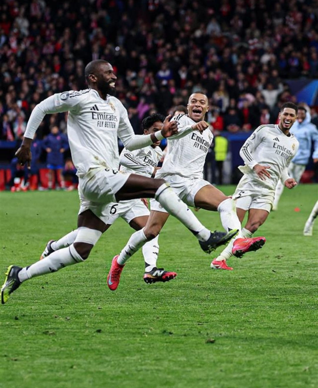 包含拜仁绝杀德国，德布劳内制霸全场的词条