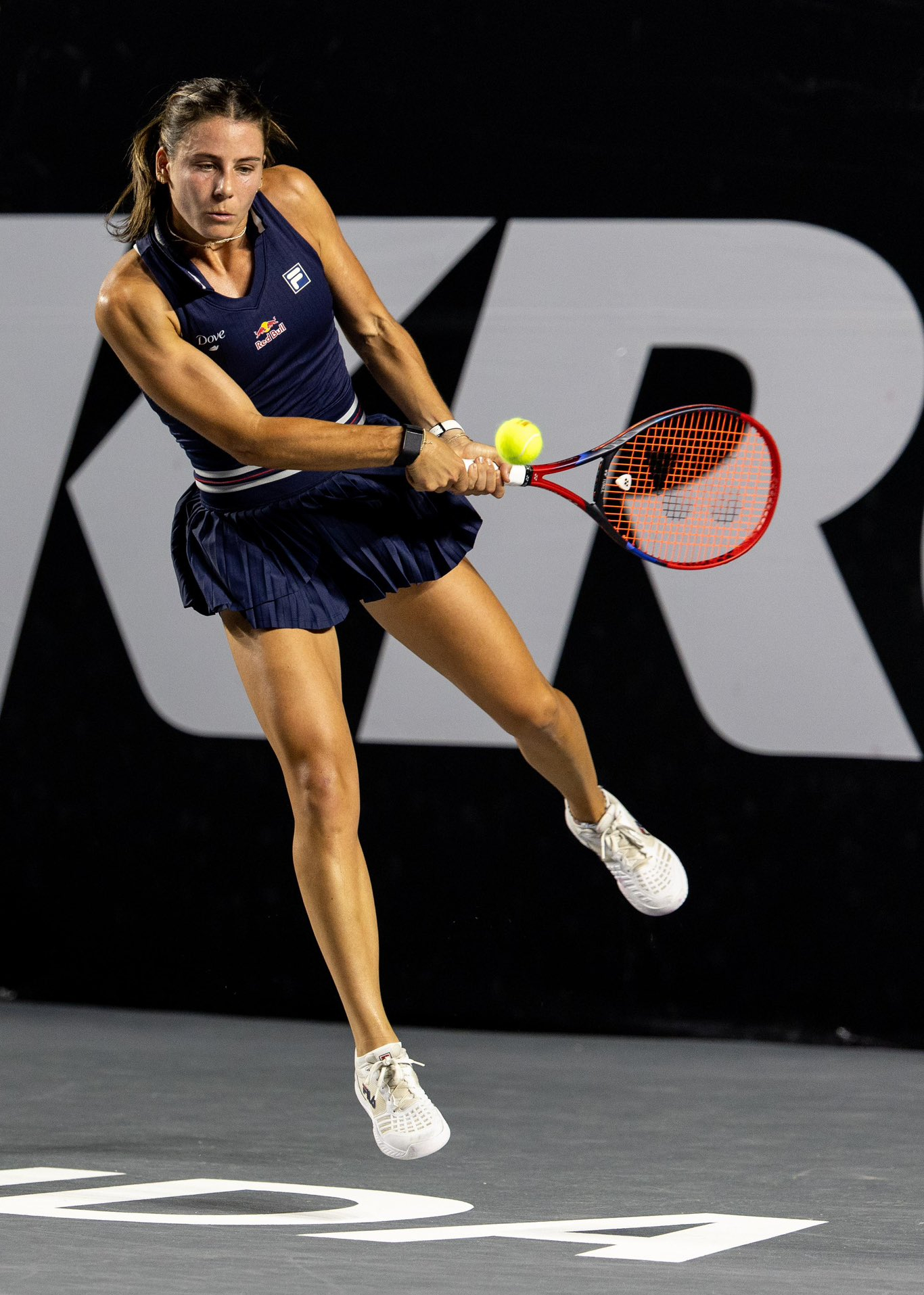 包含意大利网球队爆冷美国网球队，纳达尔一己之力扛起全队的词条