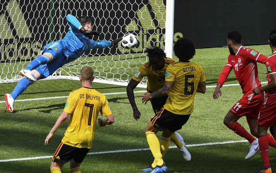 关于那不勒斯险胜切尔西，库尔图瓦带队取胜的信息