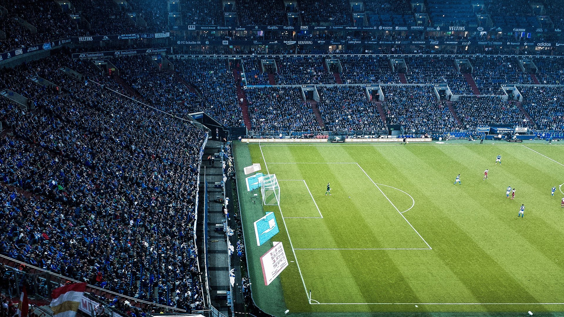 世界杯之夜,金玟哉的钢铁防线,锁死对手的艺术