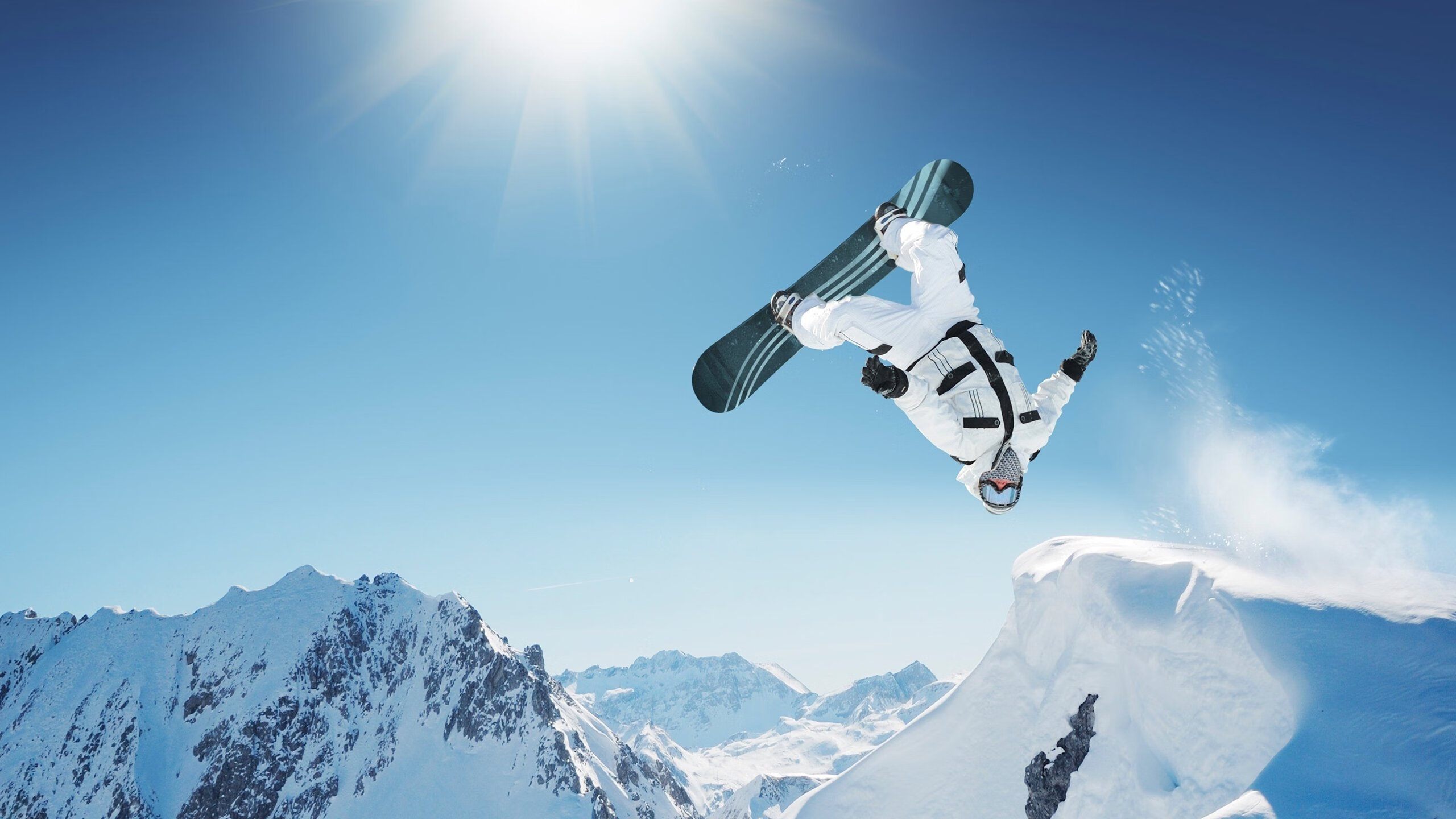 鹈鹕绝杀上海队，米切尔扛起全队的英雄时刻